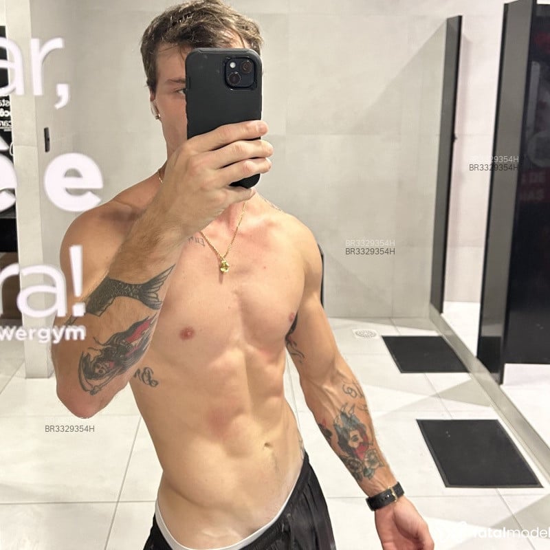 Acompanhante Erick - Feed