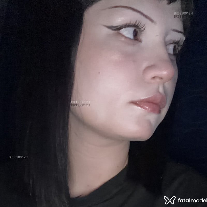Acompanhante Gótica - Feed
