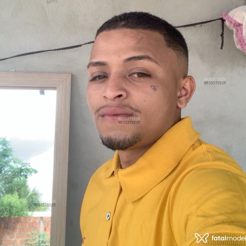 Acompanhante Vitor Junior - Feed