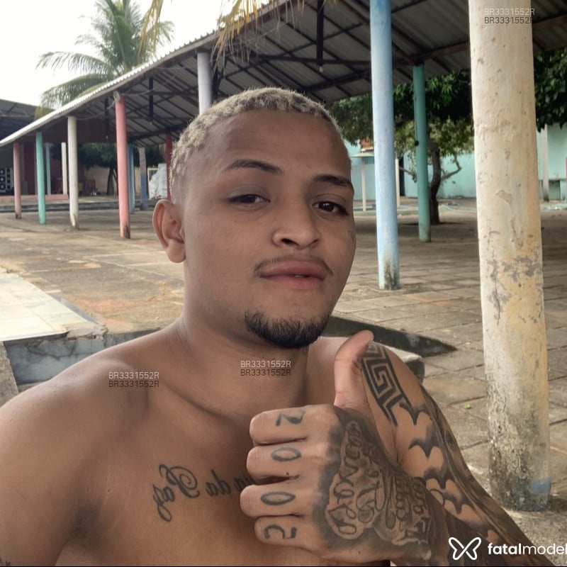 Acompanhante Vitor Junior - Feed