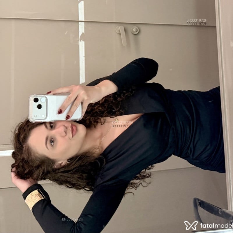 Acompanhante Eduarda - Feed