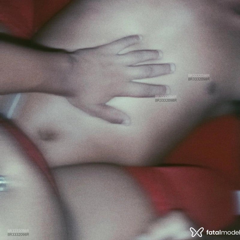 Acompanhante Yuki - Feed