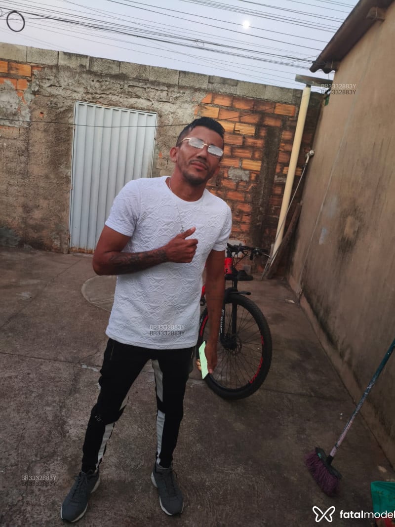 Acompanhante Negogayato - Feed