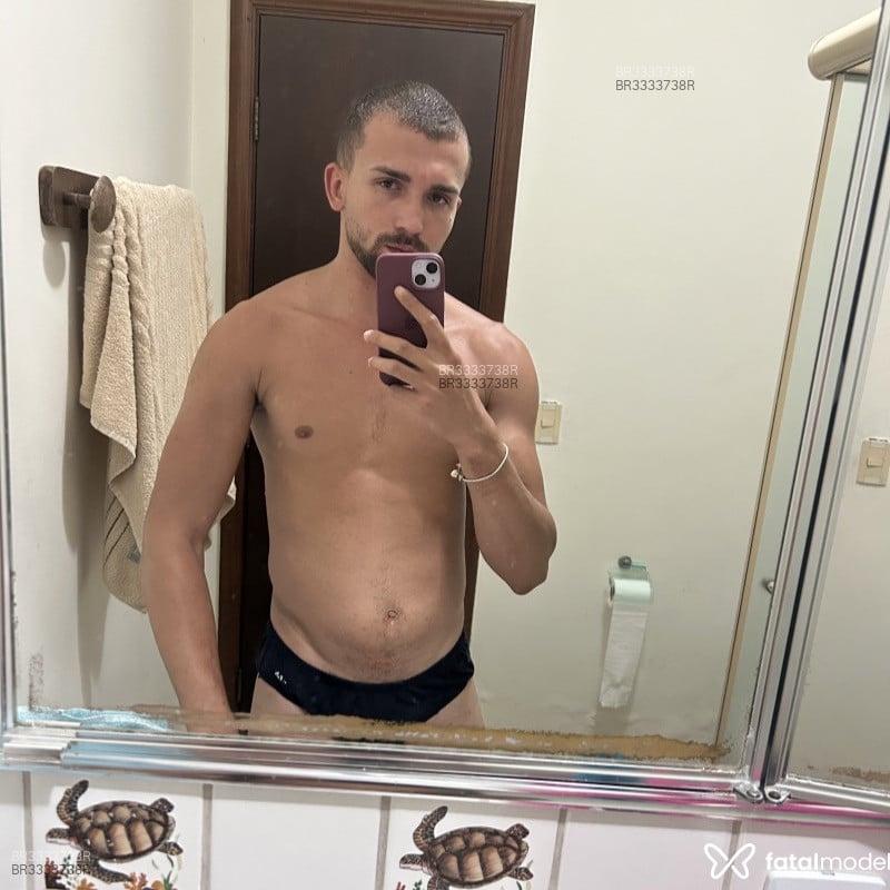 Acompanhante Vinny - Feed