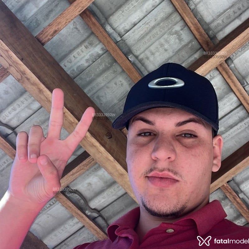 Acompanhante Matheus - Feed