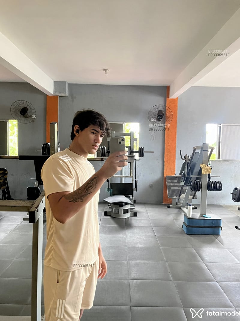 Acompanhante Ian Montenegro - Feed