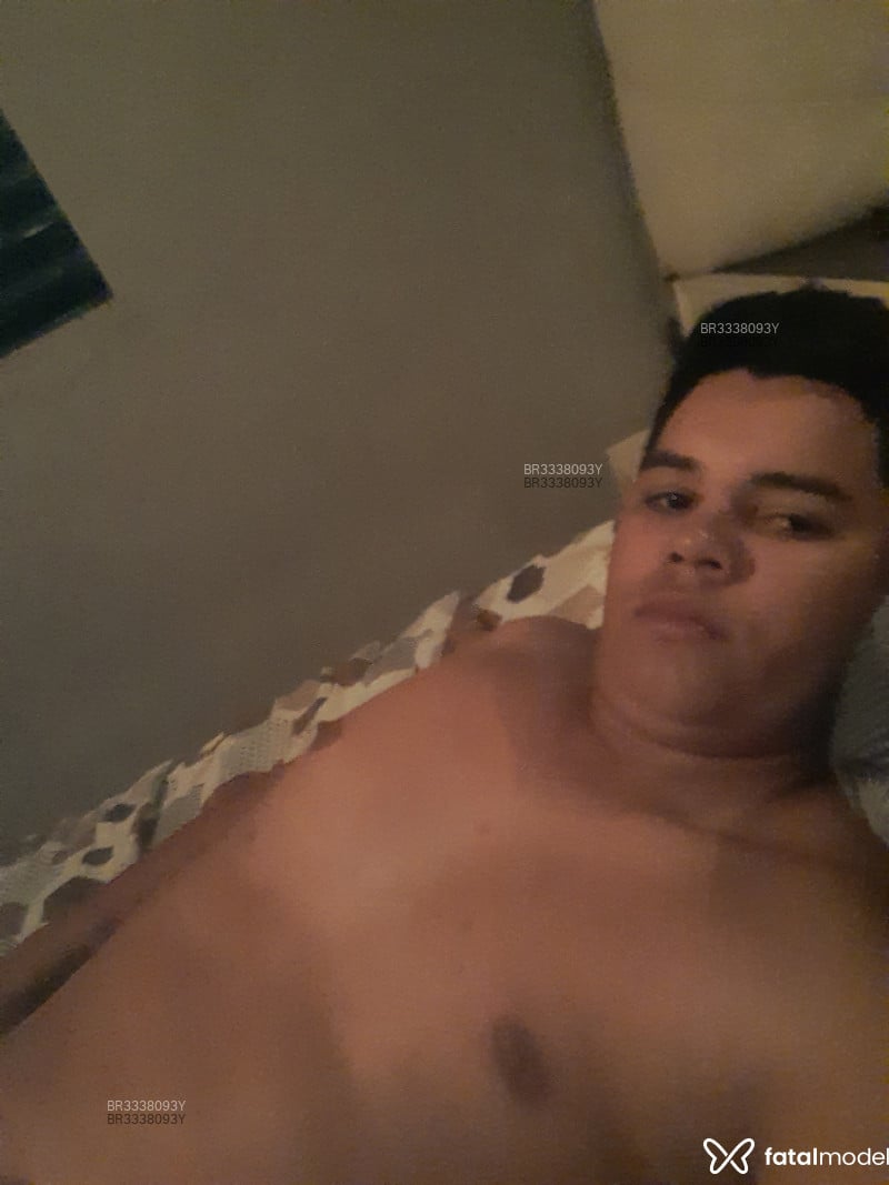 Acompanhante Lucas - Feed