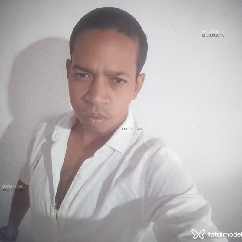 Acompanhante Mike - Feed