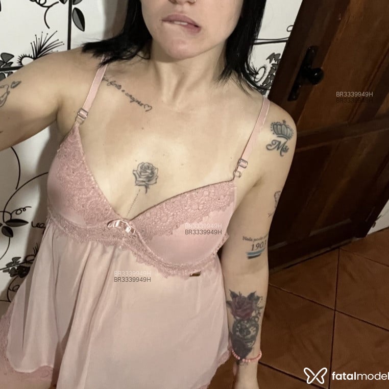 Acompanhante Liazinha - Feed