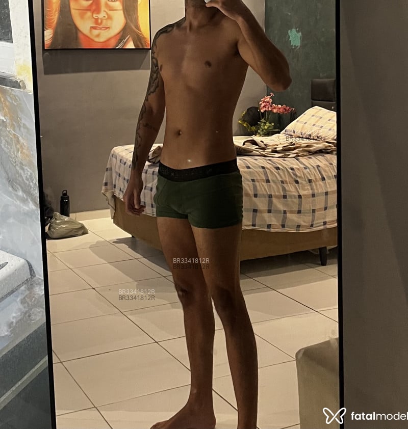 Acompanhante Kleber Silva - Feed