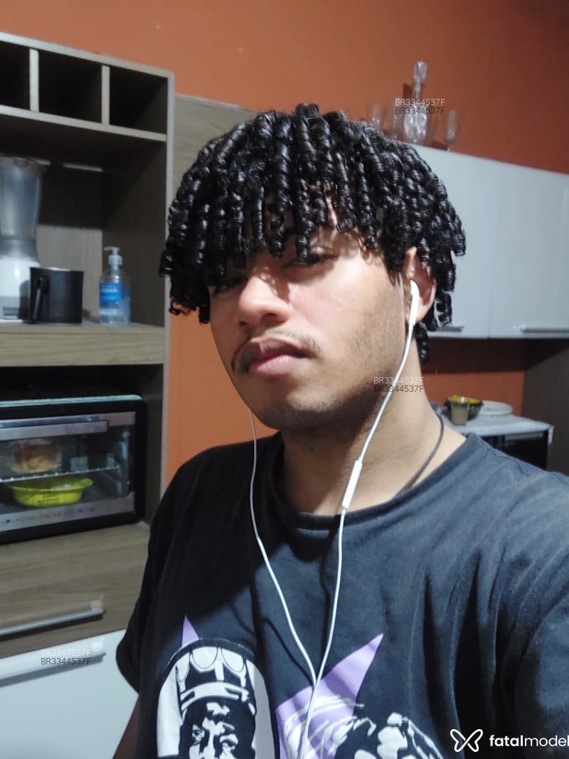 Acompanhante Natan - Feed