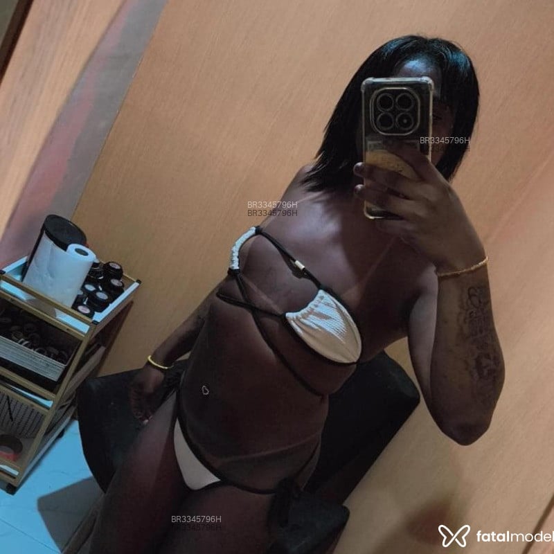 Acompanhante Ingrid - Feed