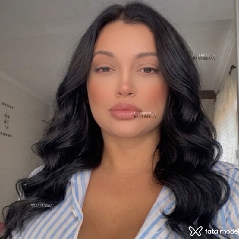 Acompanhante Natasha - Feed