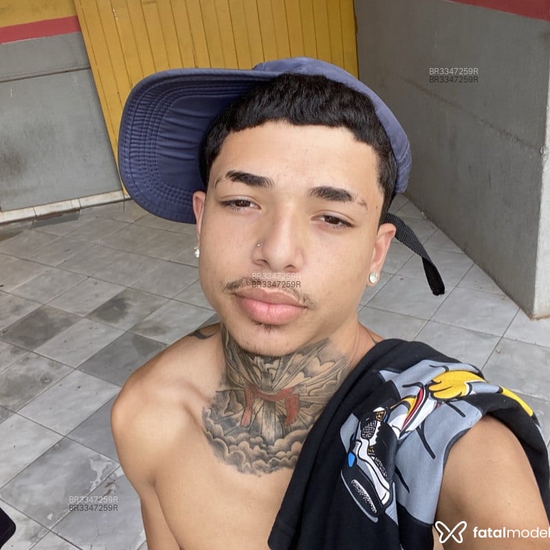 Acompanhante Carlos - Feed