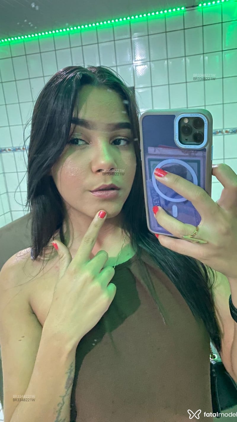 Acompanhante Safira - Feed