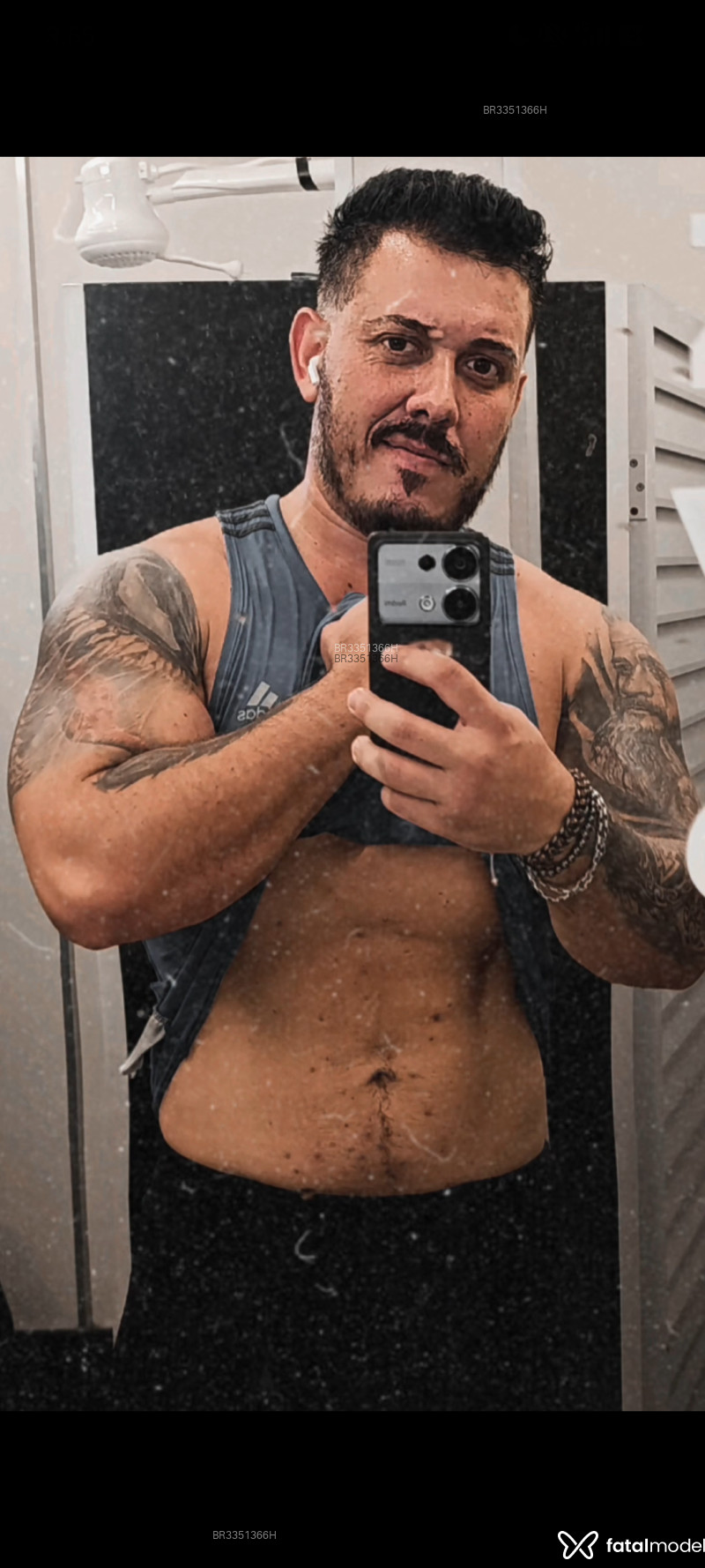 Acompanhante Pedro - Feed