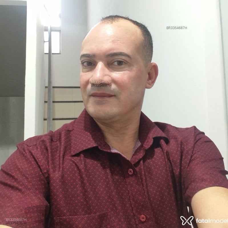 Acompanhante Tonny - Feed