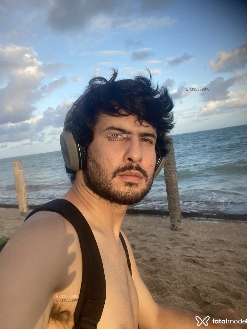 Acompanhante Davi Leite - Feed