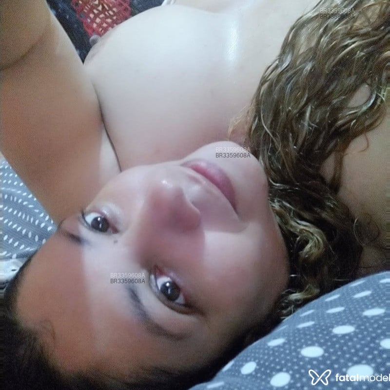 Acompanhante Aline - Feed