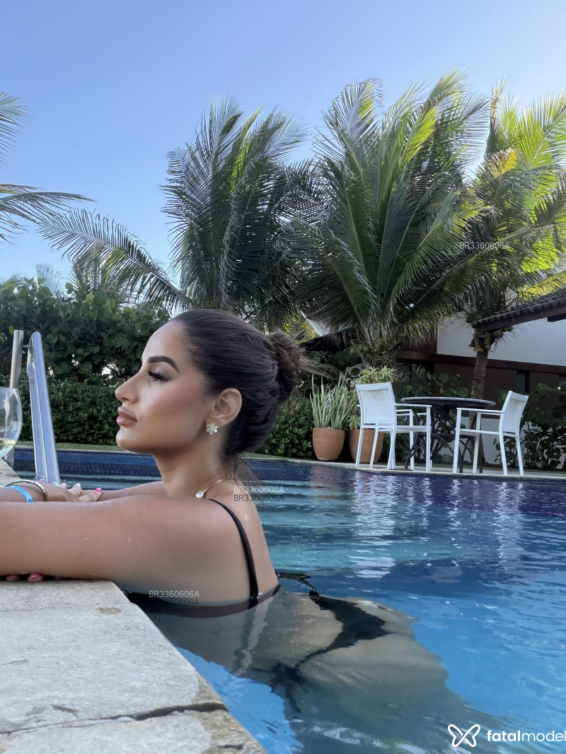 Acompanhante Ninaa - Feed