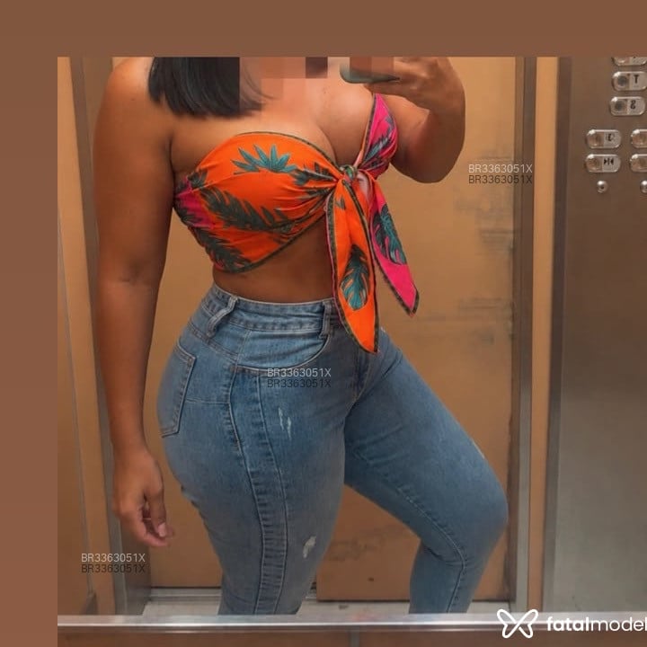 Acompanhante Katiazinha - Feed