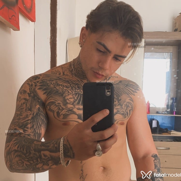 Acompanhante Breno Neto - Feed