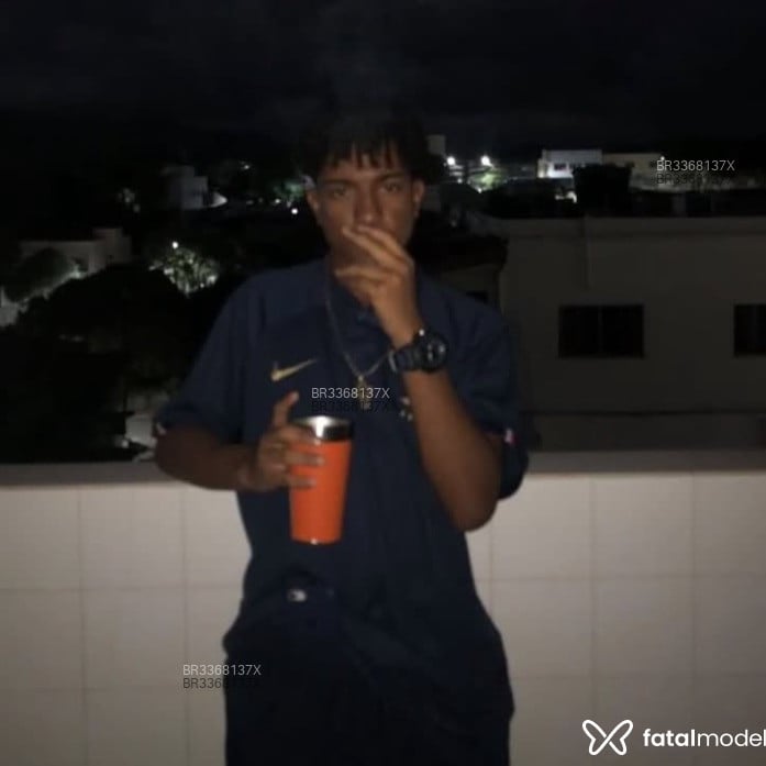 Acompanhante Gustavo Lima - Feed