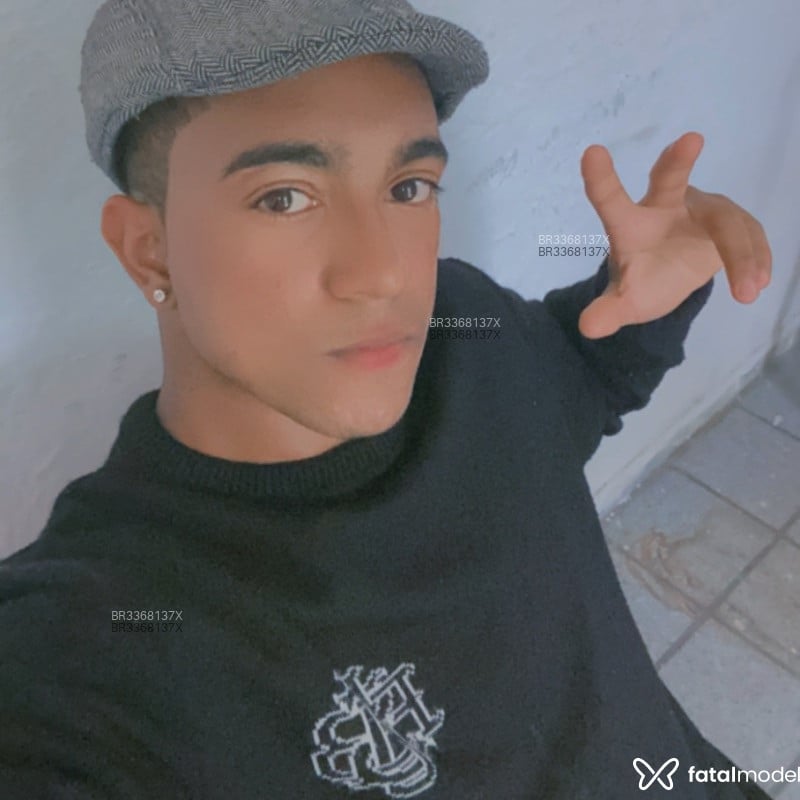 Acompanhante Gustavo Lima - Feed