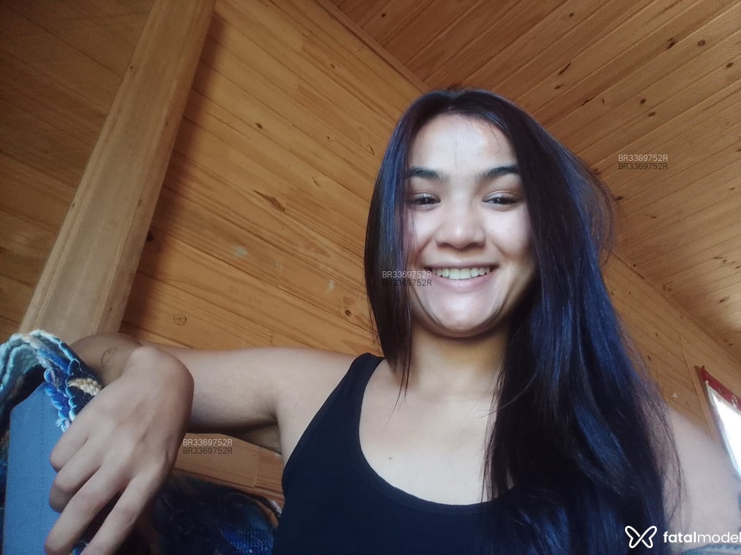 Acompanhante Yasmin Styfler - Feed