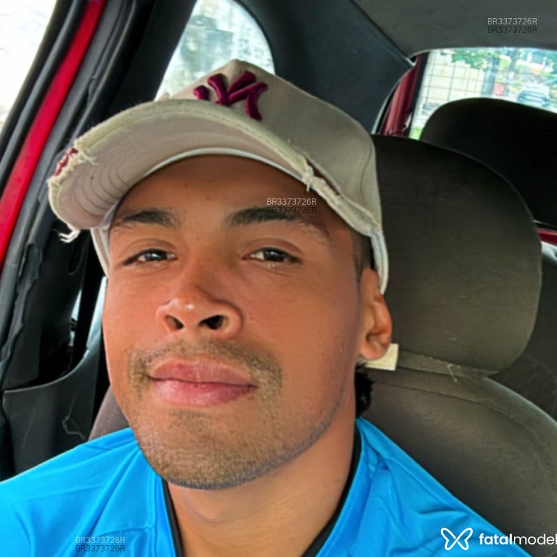 Acompanhante Eduardo - Feed