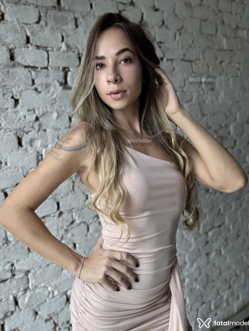 Acompanhante Alice - Feed