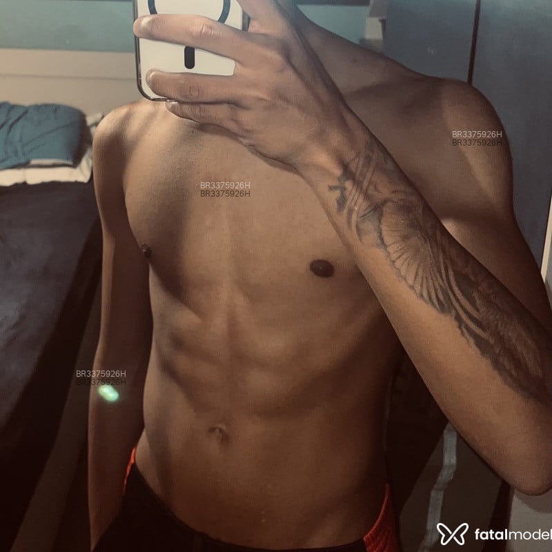 Acompanhante Caio Quentao - Feed