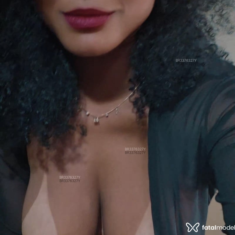 Acompanhante Safira Mello - Feed