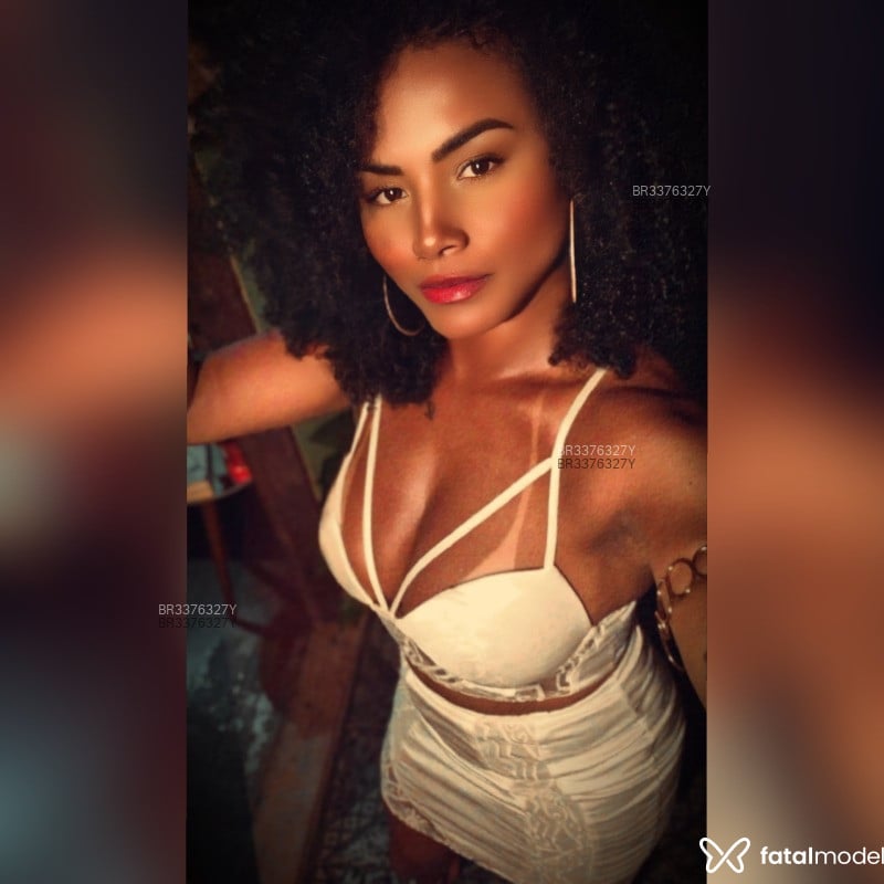 Acompanhante Safira Mello - Feed