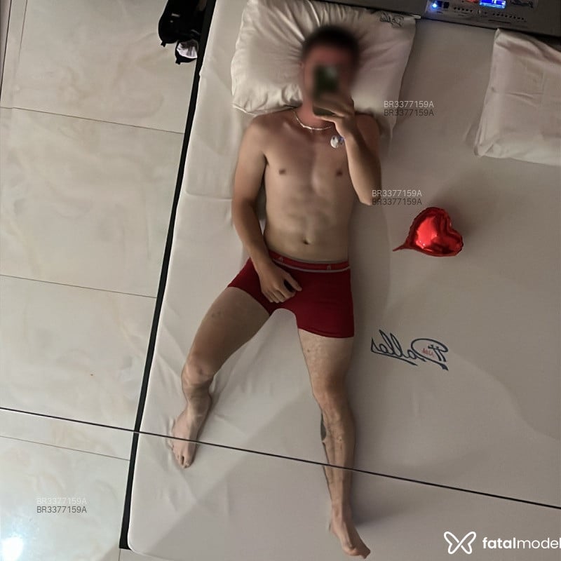 Acompanhante Bruninho - Feed