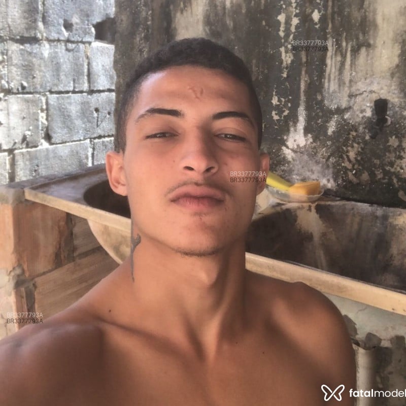 Acompanhante Nilvo - Feed