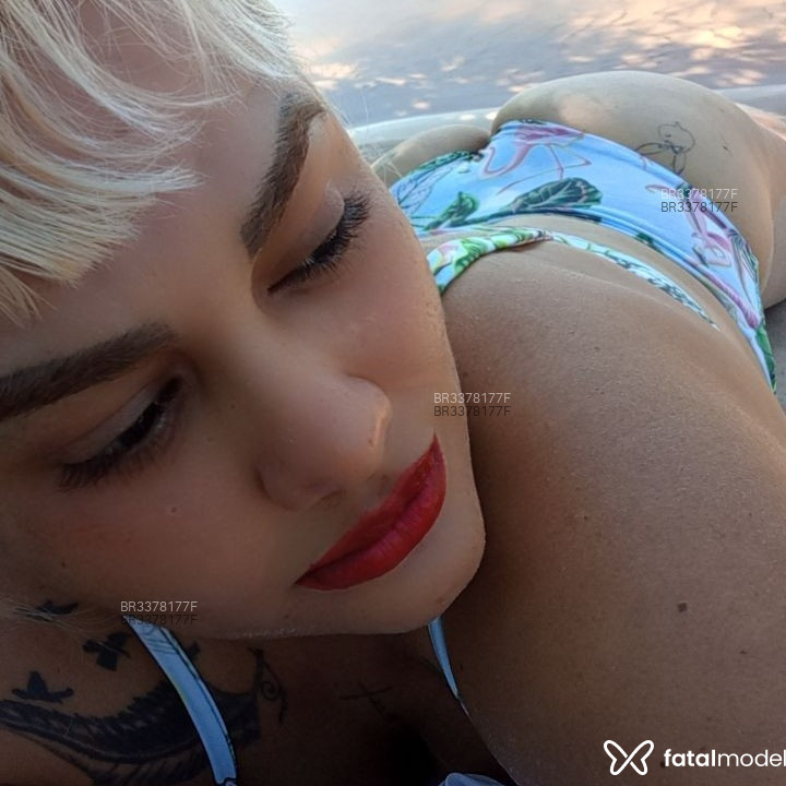 Acompanhante Karla - Feed