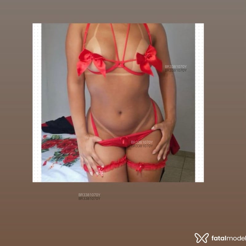 Acompanhante Milla - Feed