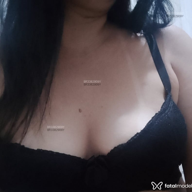 Acompanhante Cristina - Feed