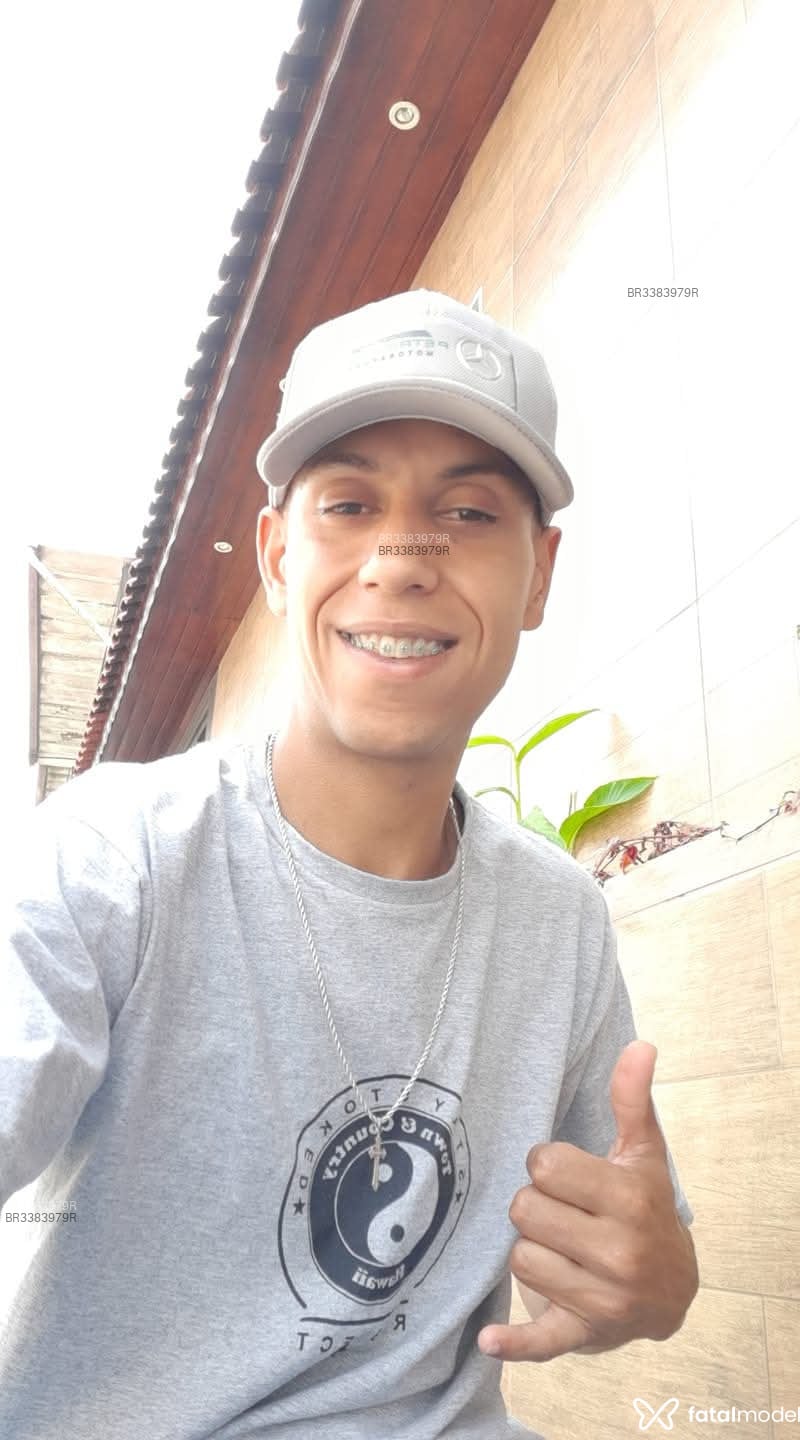 Acompanhante Nando - Feed