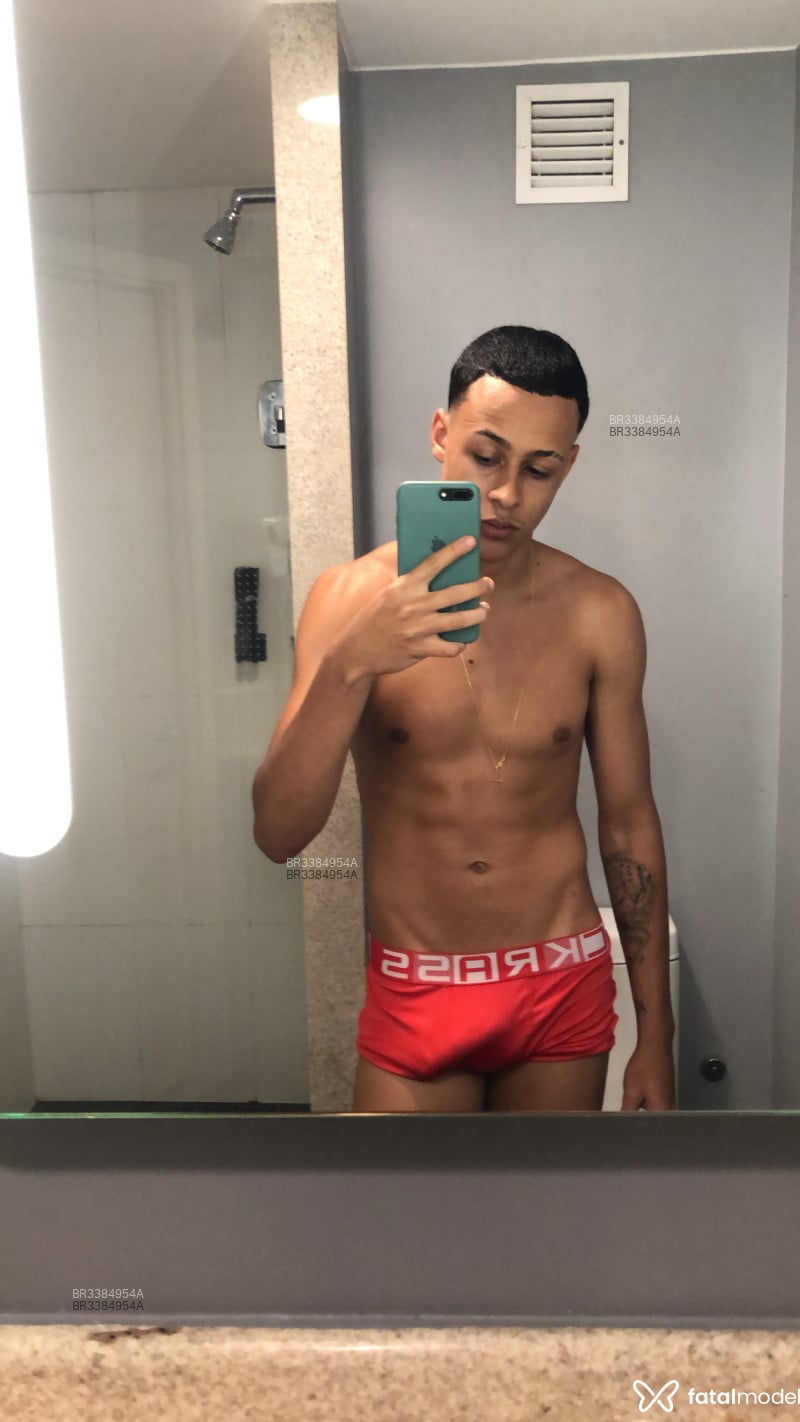 Acompanhante Marcos - Feed