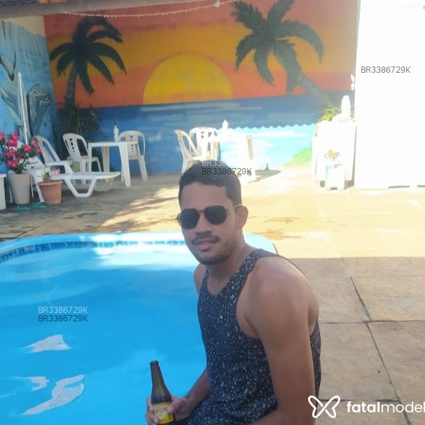 Acompanhante Matheus - Feed