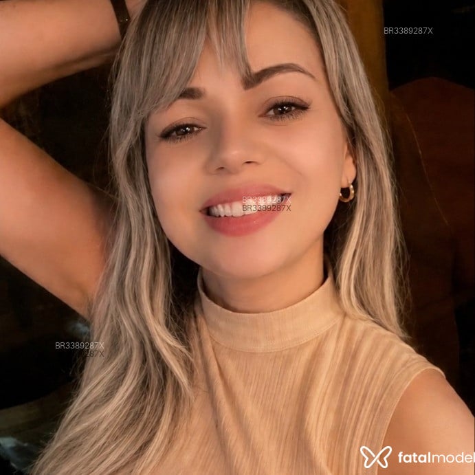Acompanhante Laura - Feed