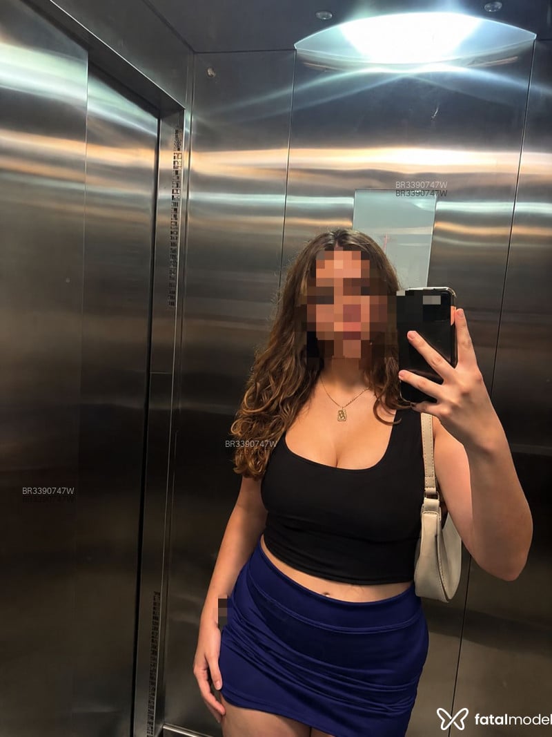 Acompanhante Mel - Feed