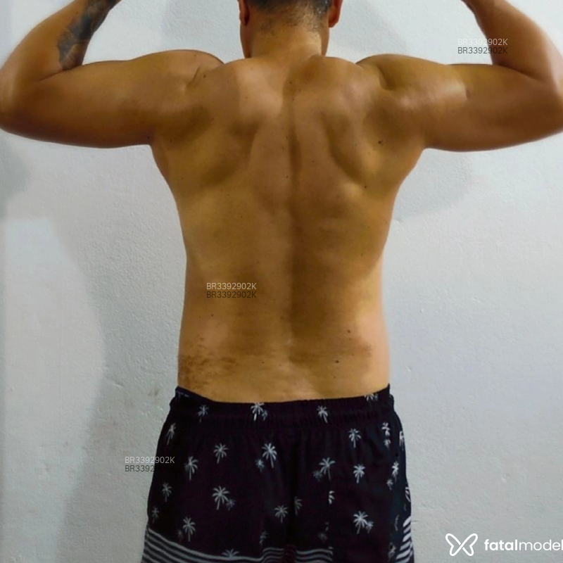 Acompanhante Roberto - Feed