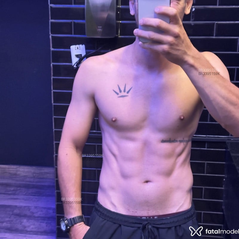 Acompanhante Atleta - Feed