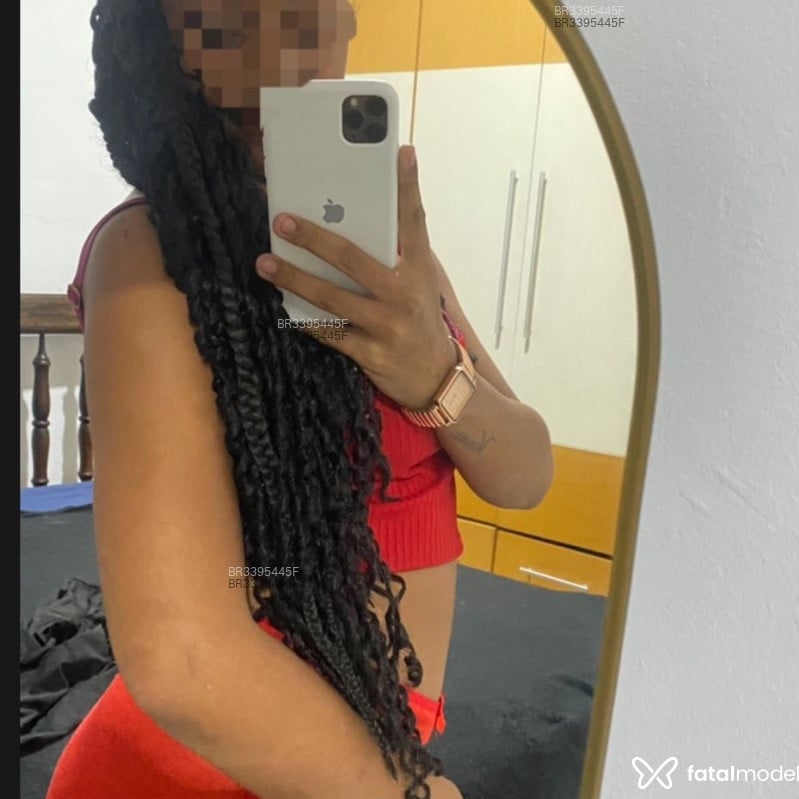 Acompanhante Morena - Feed