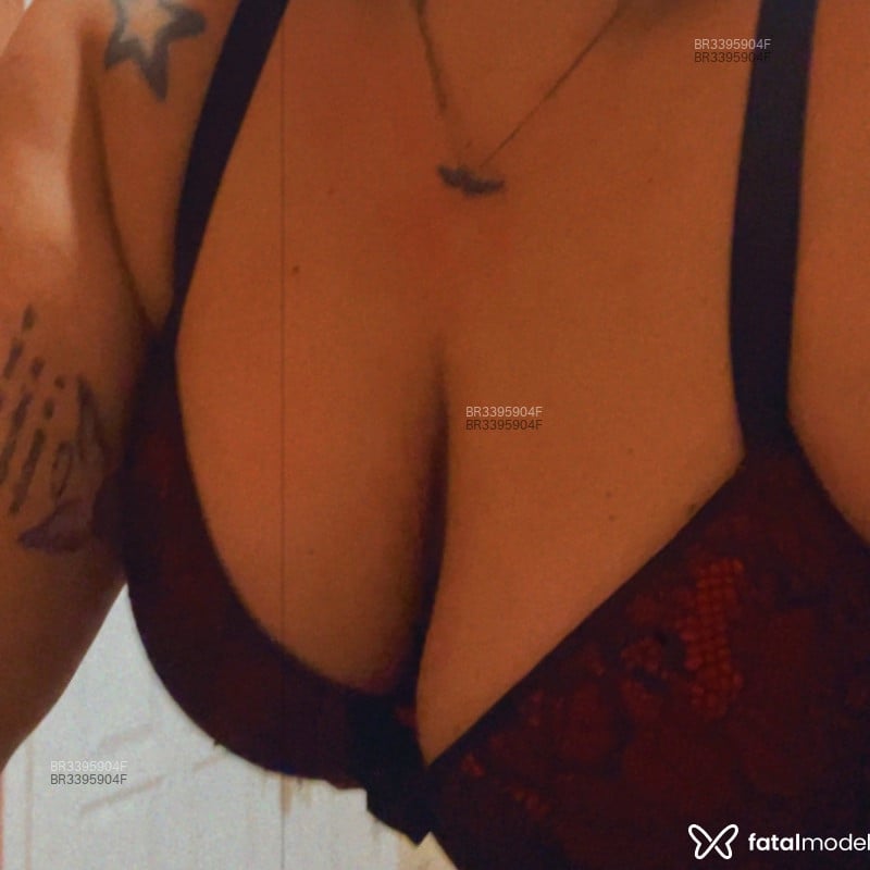 Acompanhante Marya Eduarda - Feed