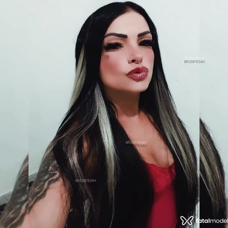 Acompanhante Brenda - Feed