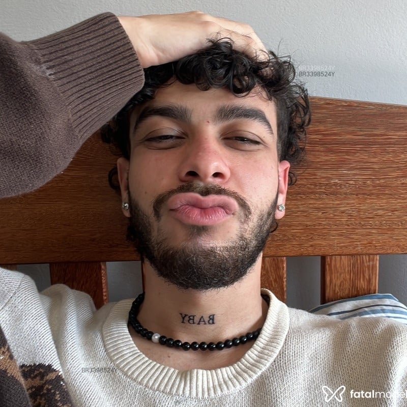 Acompanhante Nicolas - Feed